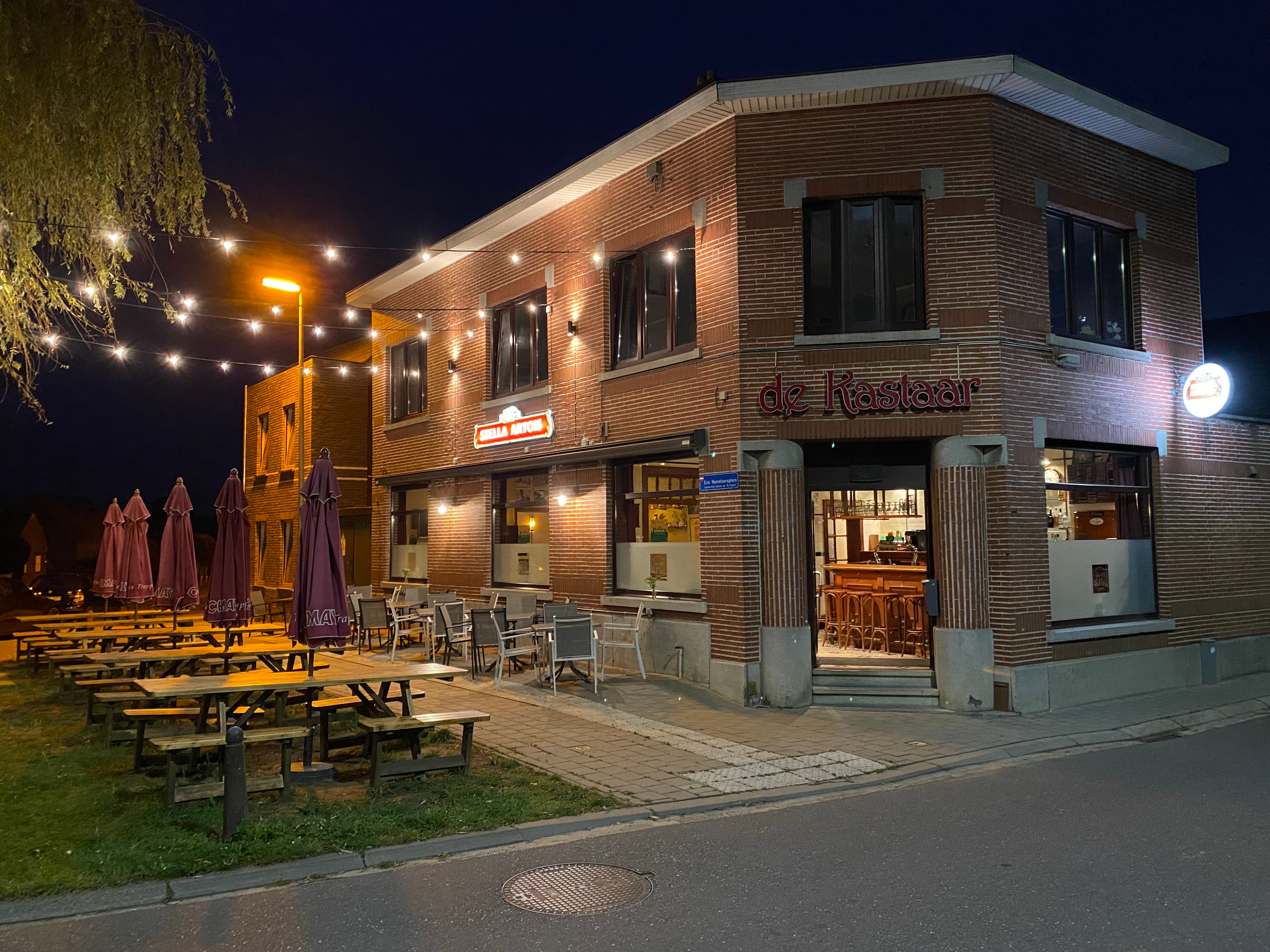 Cafe de Kastaar buitenaanzicht
